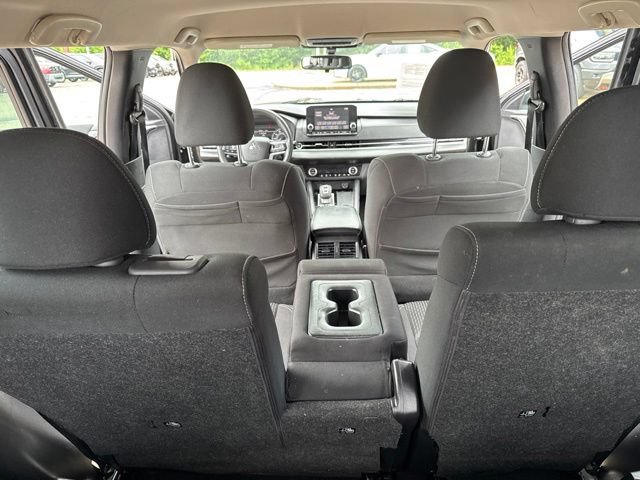 Used 2023 Mitsubishi Outlander ES AWD/4WD image 12