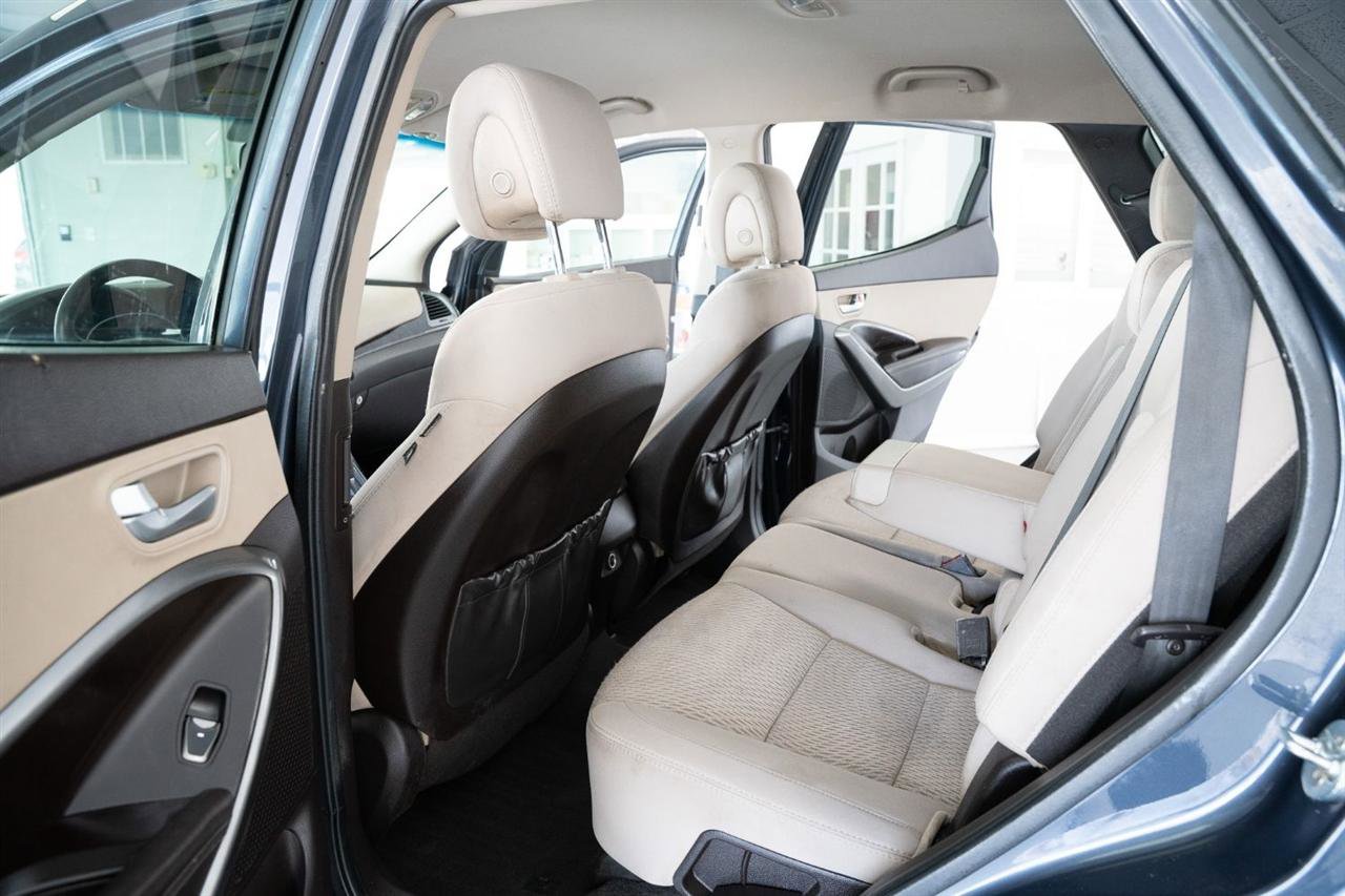 Used 2017 Hyundai Santa Fe Sport image 12