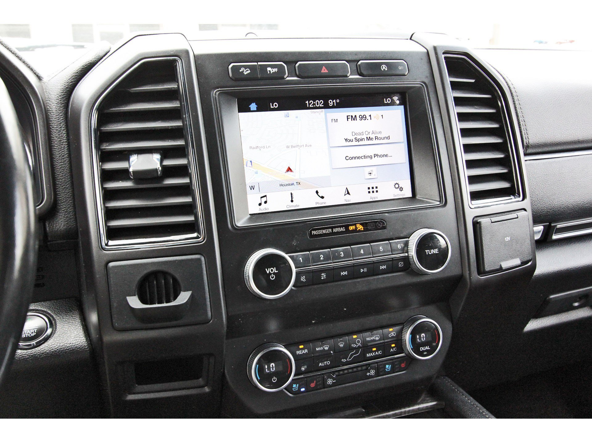 Used 2019 Ford Expedition Limited AWD/4WD image 29