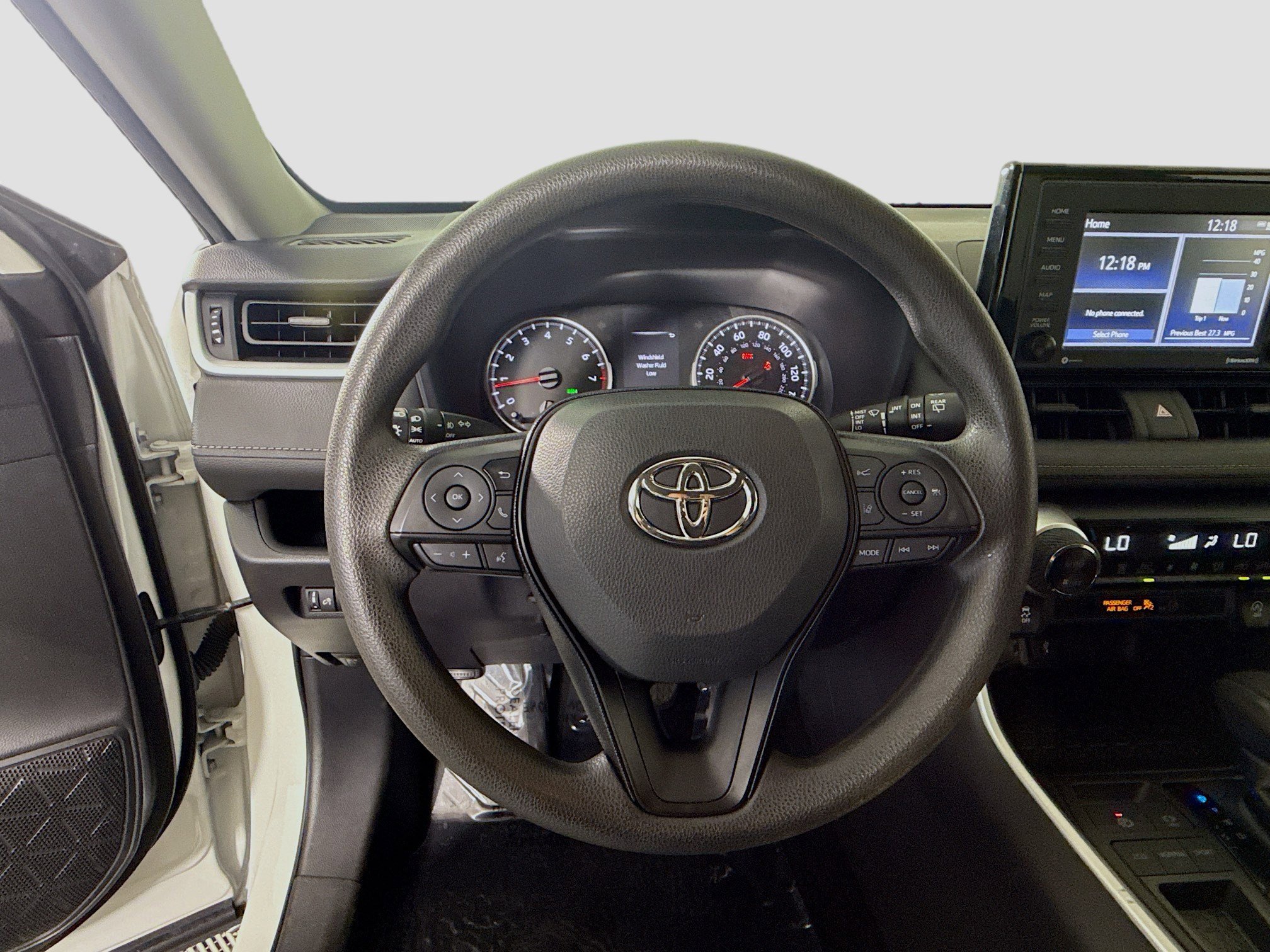 Used 2021 Toyota RAV4 XLE image 13