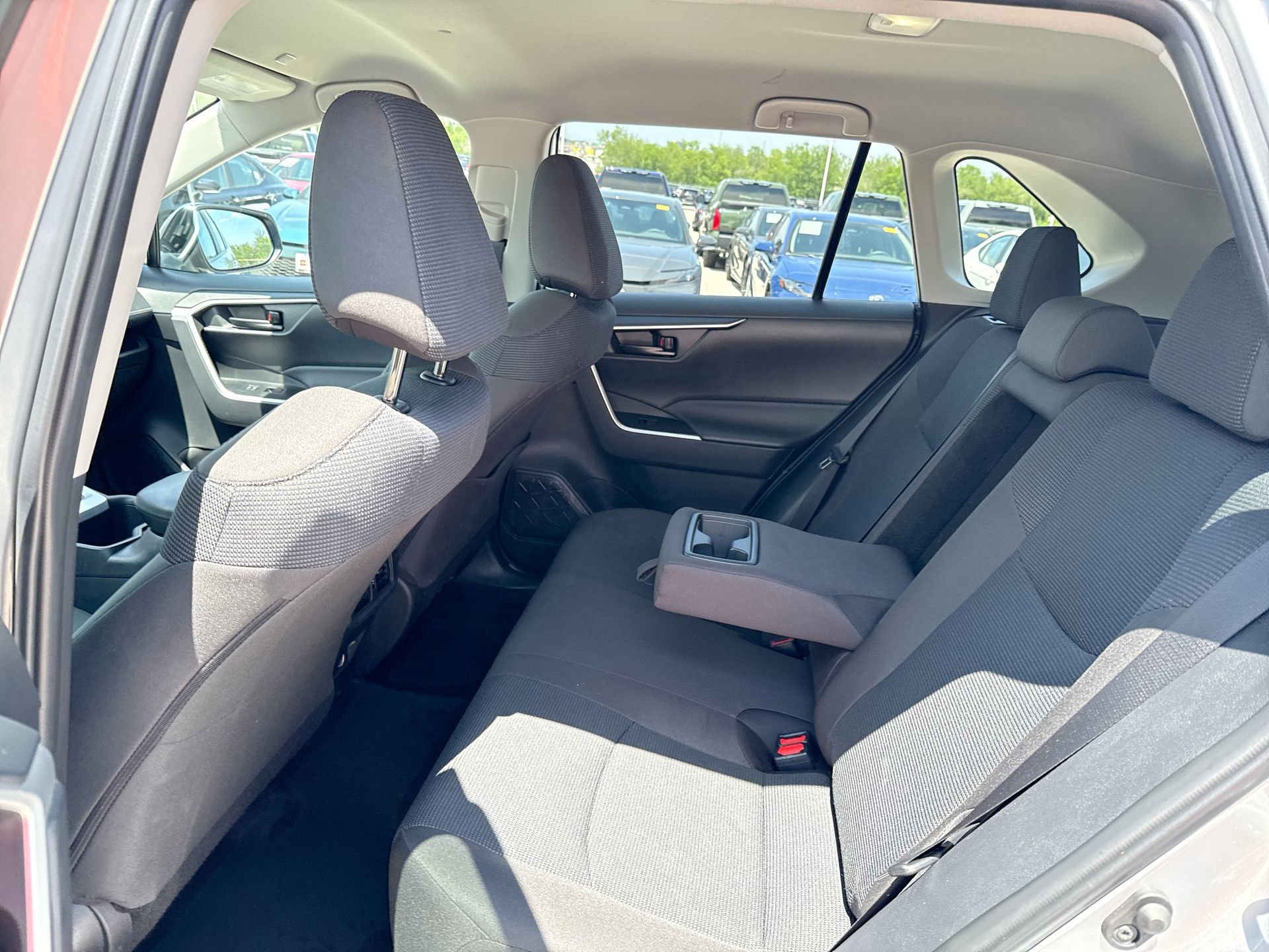 Certified 2025 Toyota RAV4 LE FWD image 23