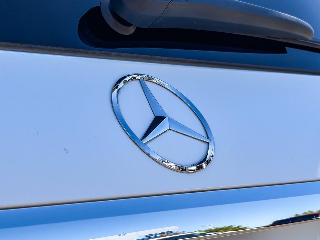 Used 2023 Mercedes-Benz GLS 450 4MATIC image 9