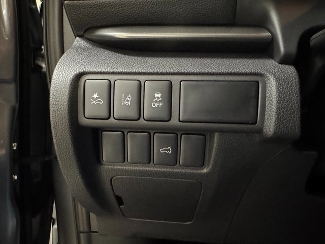 New 2026 Mitsubishi Eclipse Cross Black Edition image 10