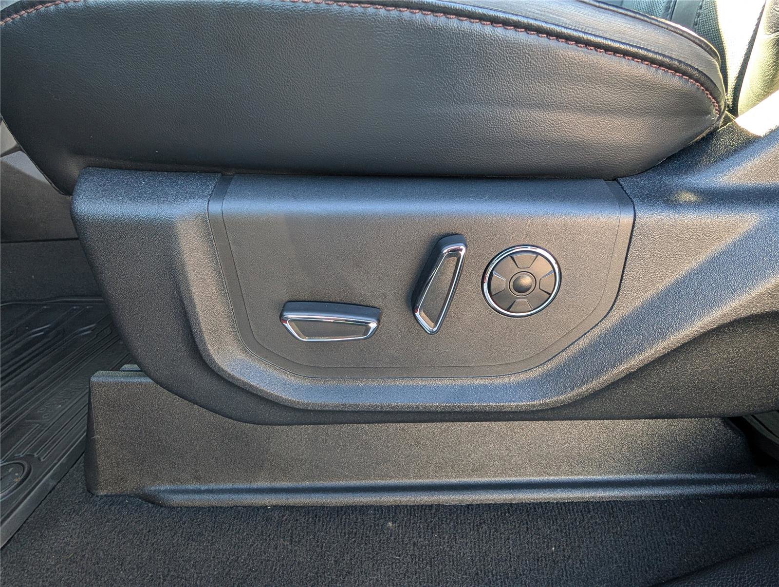 Used 2021 Ford F350 Platinum image 23