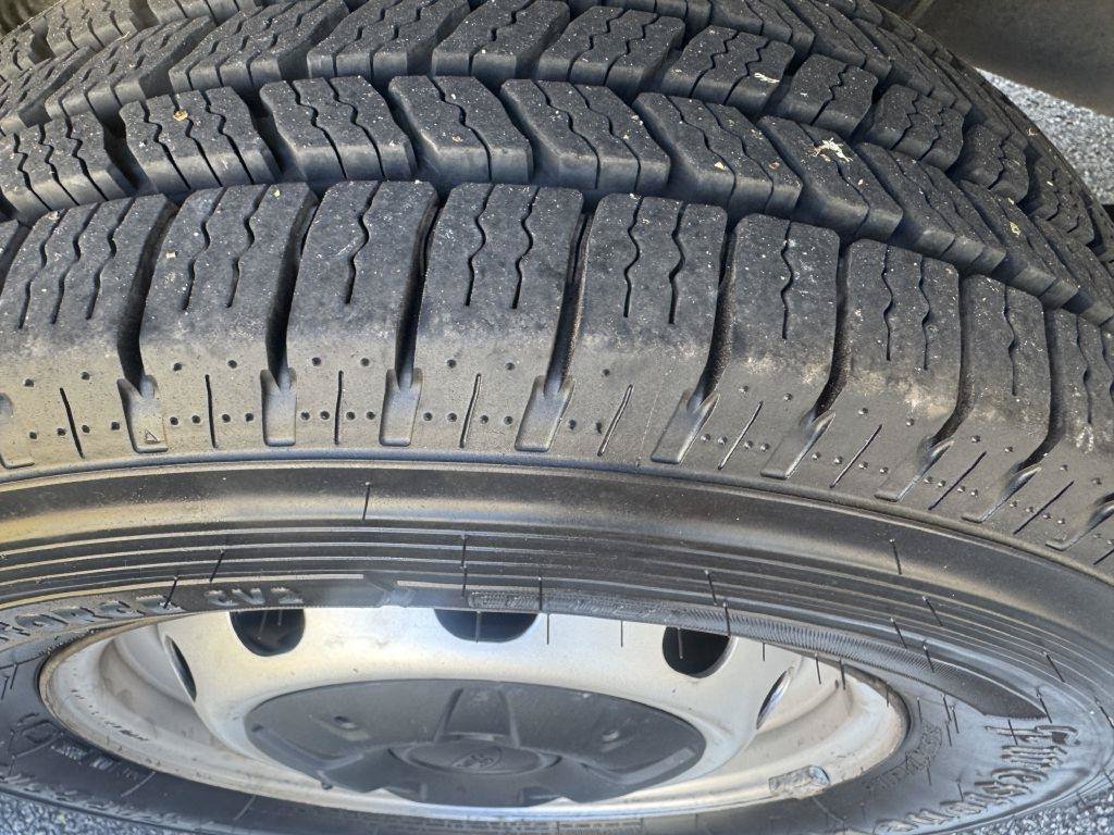Used 2020 Ford Transit 250 148 High Roof Extended RWD image 15