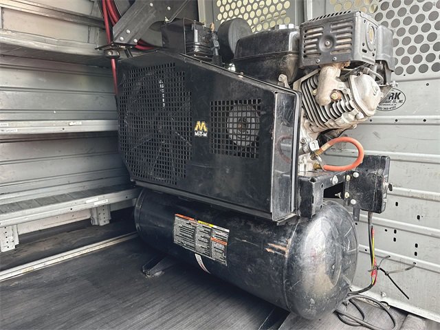 Used 2019 Chevrolet Express 3500 Extended w/ Driver Convenience Package image 12