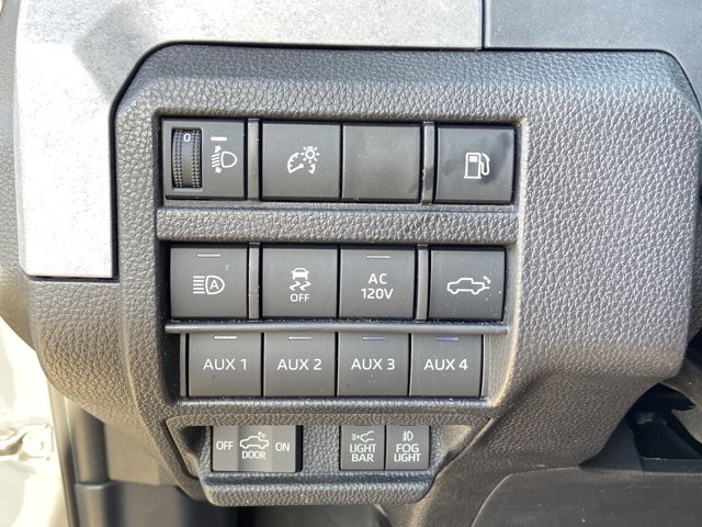 Used 2025 Toyota Tacoma 4x4 Double Cab Hybrid image 46