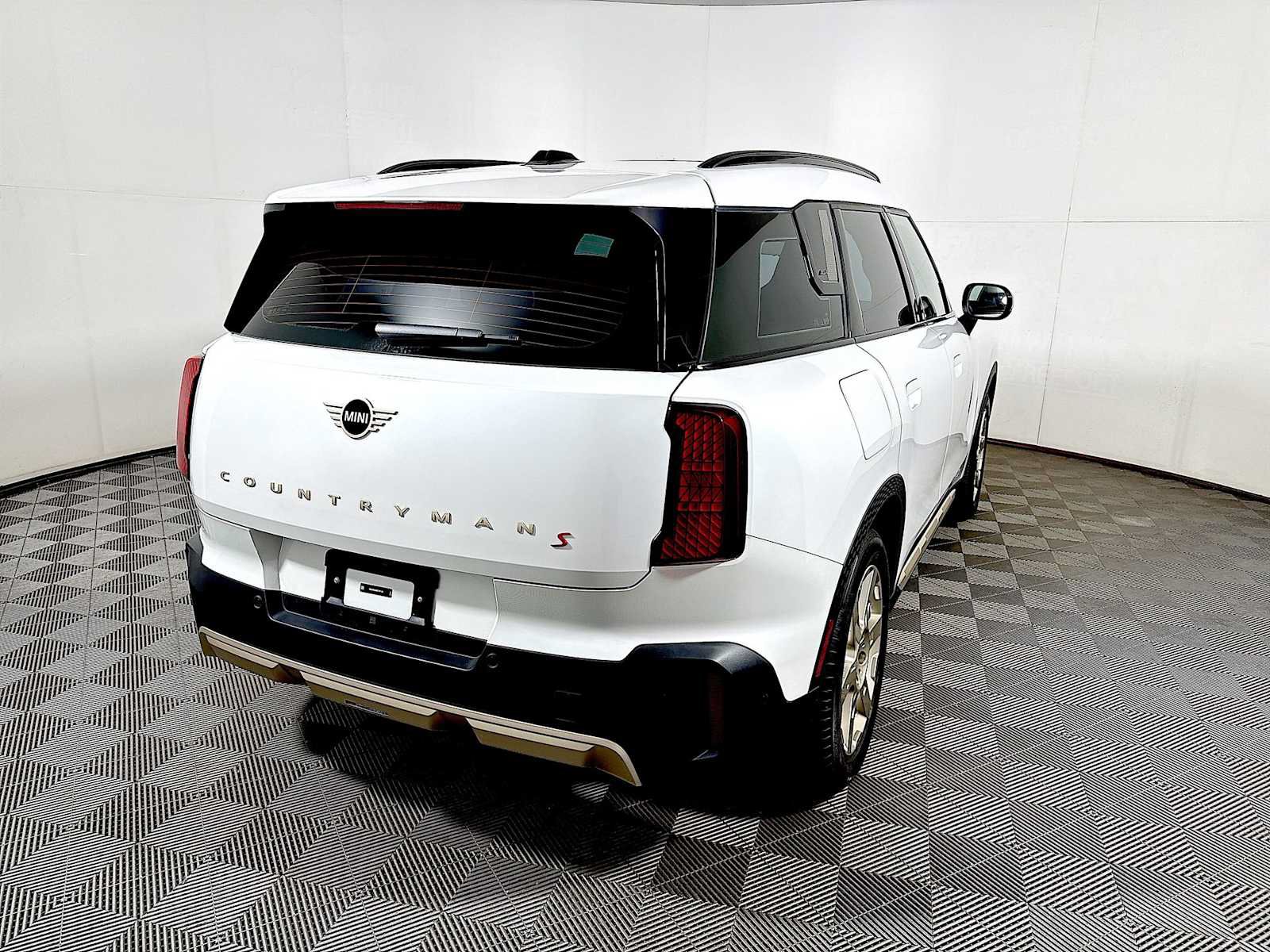 Used 2025 MINI Cooper Countryman S AWD/4WD image 6