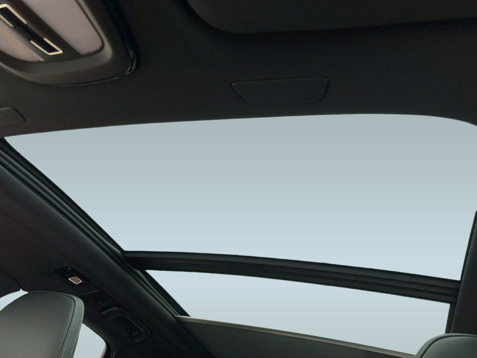 New 2026 Volvo XC60 T8 Polestar w/ Protection Package image 16