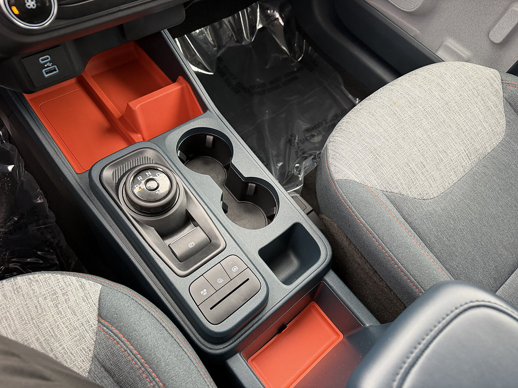 Certified 2023 Ford Maverick XLT FWD image 15