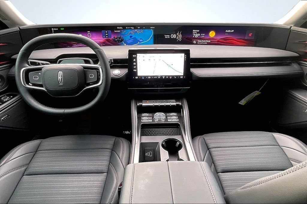 New 2026 Lincoln Nautilus Reserve w/ Jet Appearance Package AWD/4WD image 5