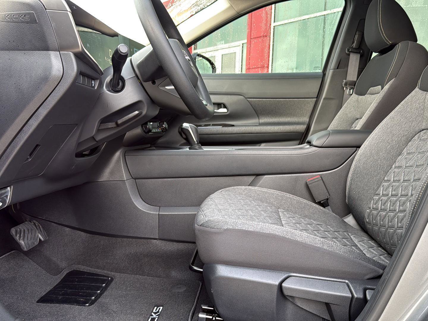 New 2026 Nissan Kicks SV w/ SV Premium Package image 16