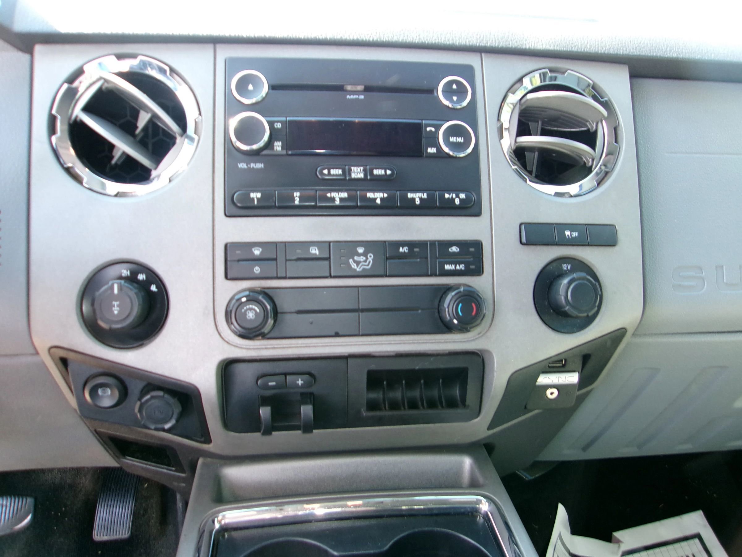 Used 2016 Ford F250 XLT w/ Advanced Security Group image 11
