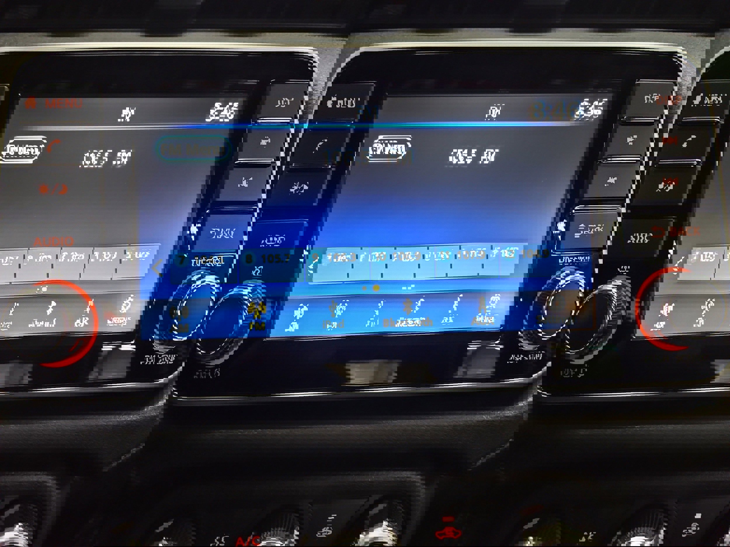 Used 2022 Nissan Versa S image 19