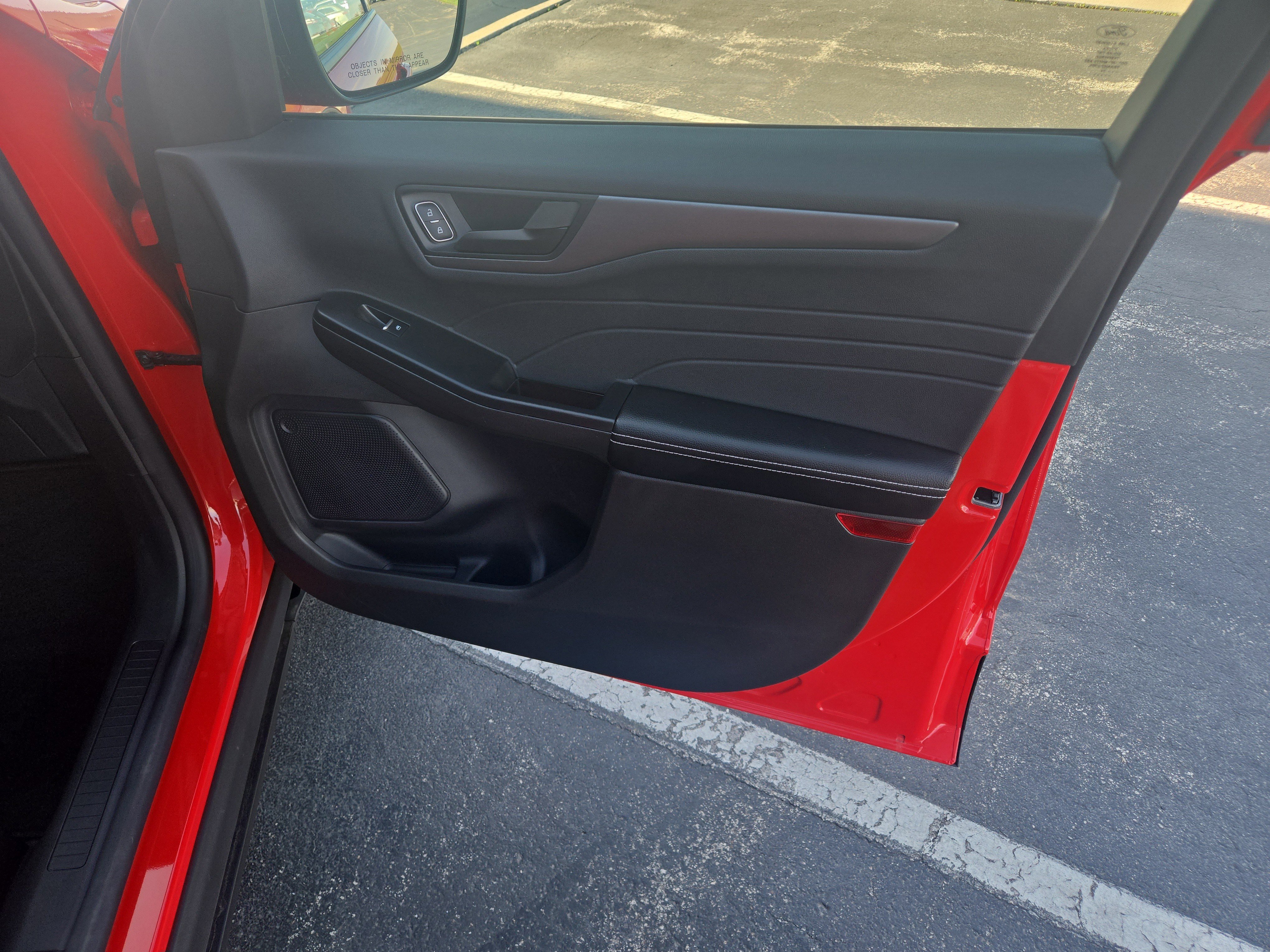 Used 2024 Ford Escape Active image 23