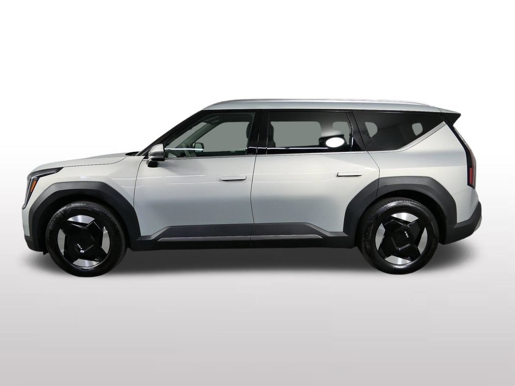 Used 2024 Kia EV9 Wind AWD/4WD image 7