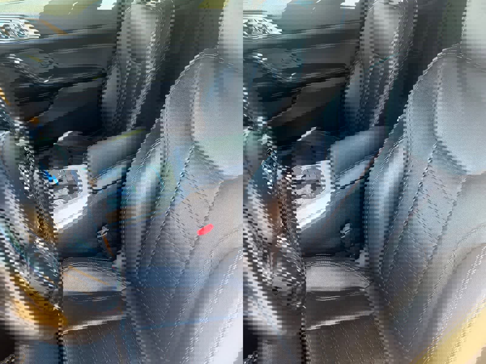 Used 2022 BMW M440i Coupe w/ Premium Package video 2