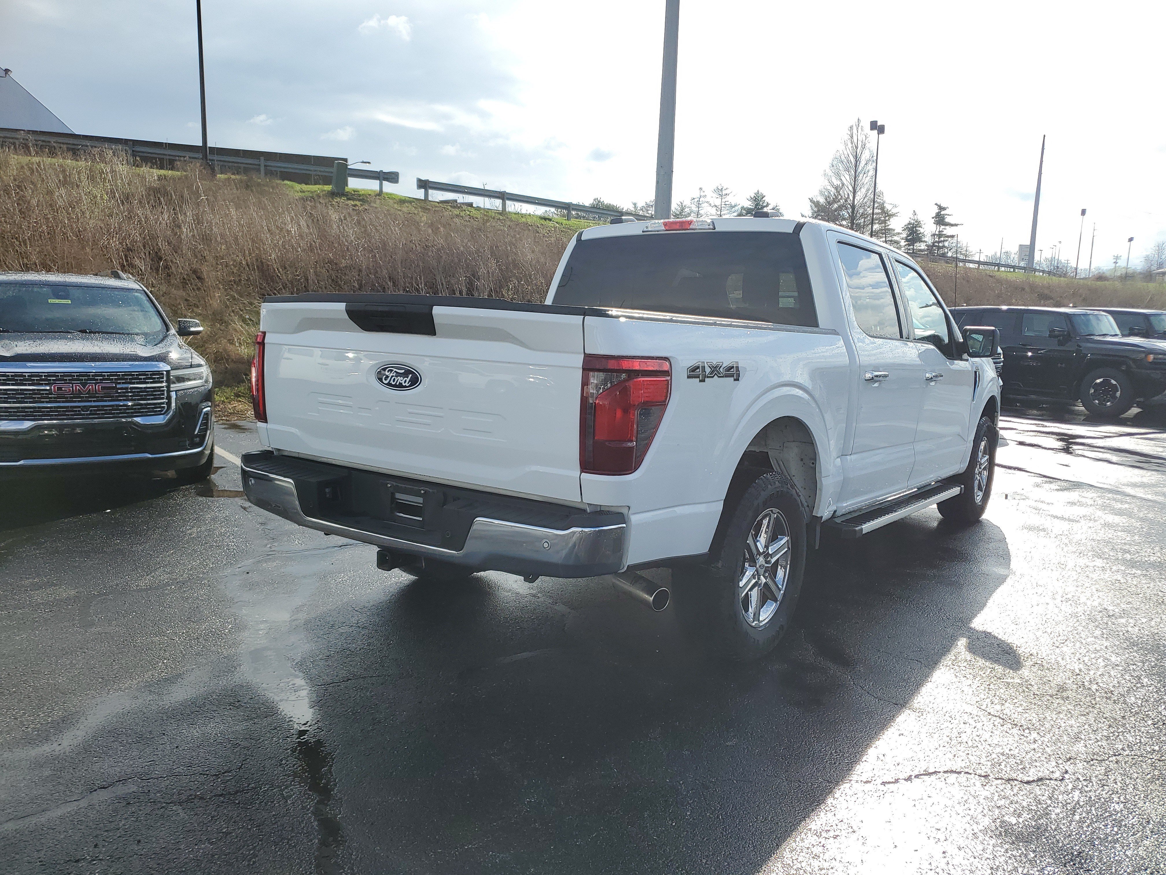 Used 2025 Ford F150 XLT w/ Equipment Group 301A Standard AWD/4WD image 4