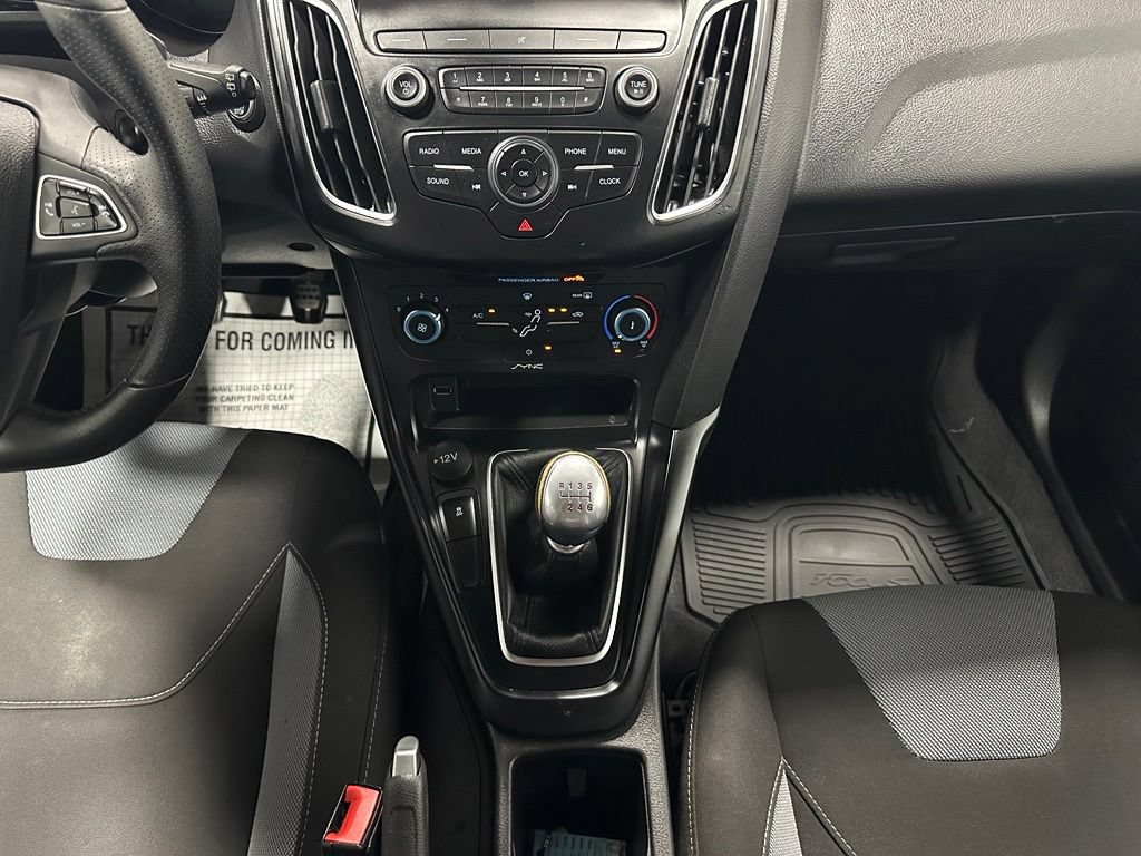 Used 2018 Ford Focus ST FWD image 31