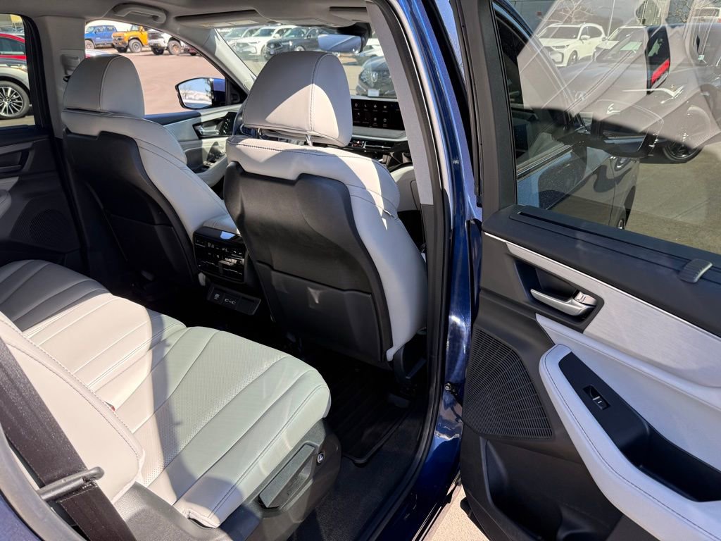 Used 2024 Acura MDX SH-AWD w/ Technology Package image 20