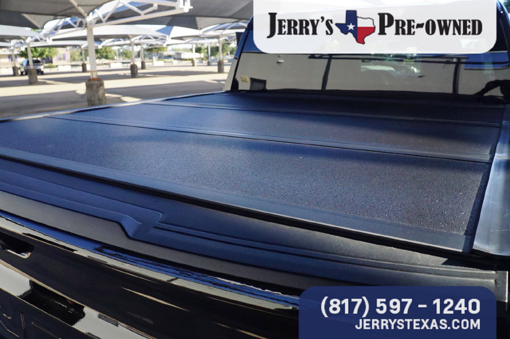 Used 2022 Chevrolet Silverado 1500 LTZ AWD/4WD image 22