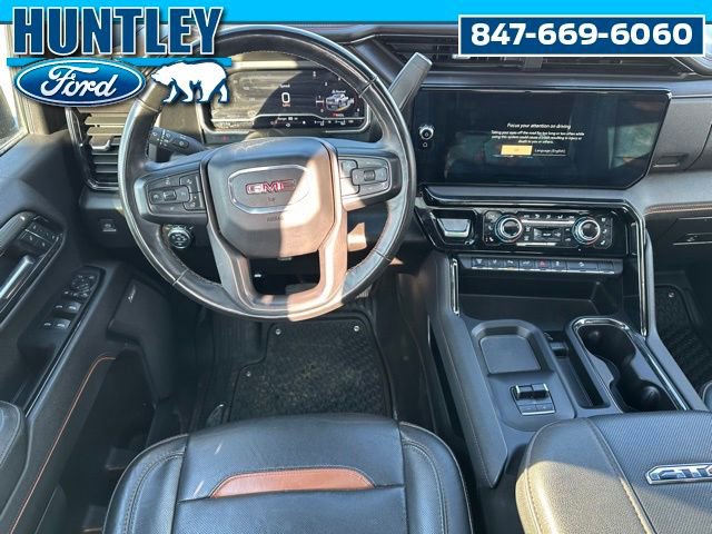 Used 2024 GMC Sierra 2500 AT4 w/ AT4 Premium Plus Package AWD/4WD image 14