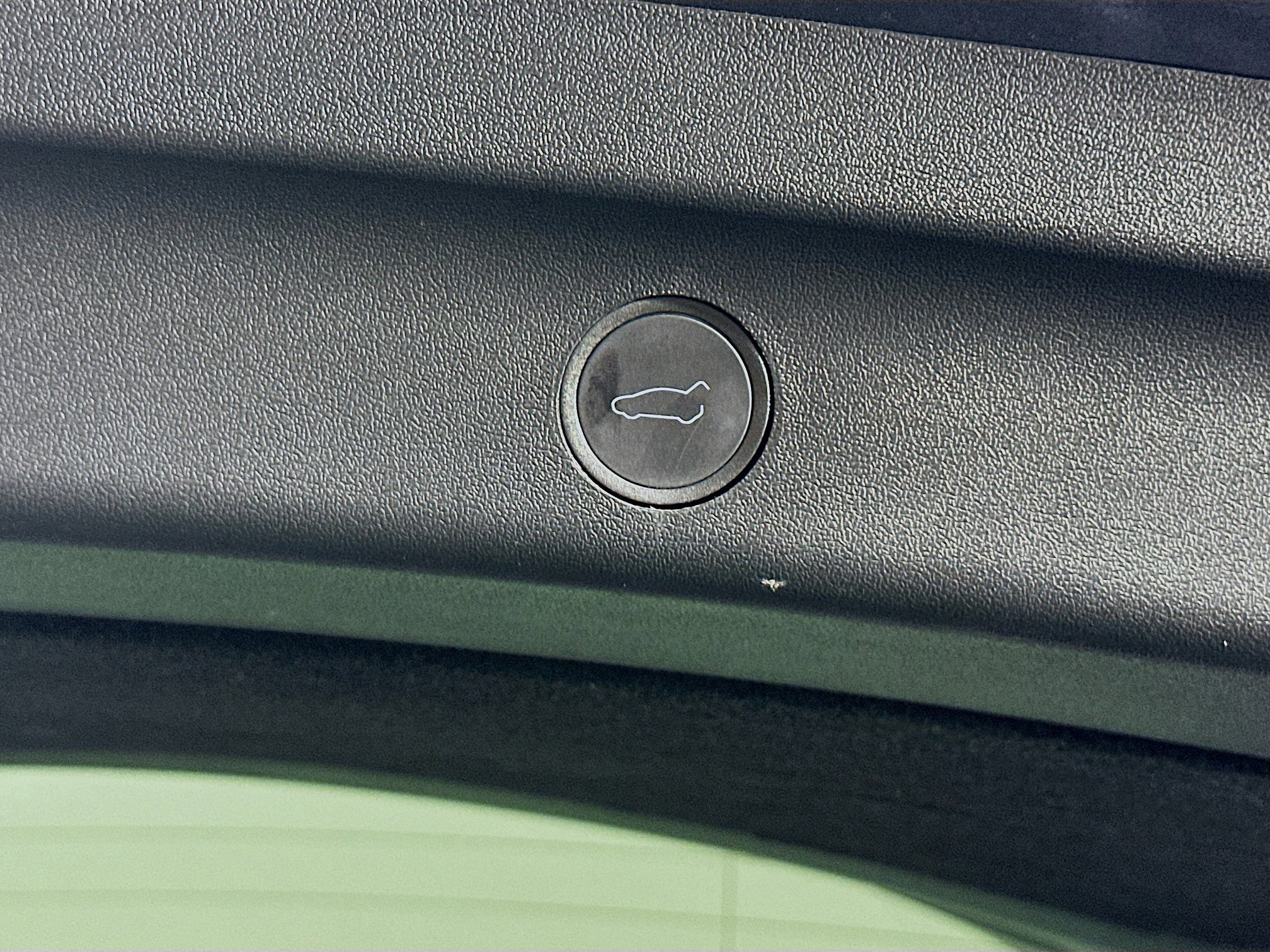 Used 2023 Tesla Model Y Performance image 29