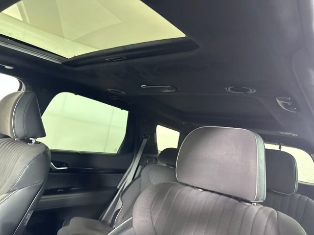 Used 2024 Hyundai Palisade Calligraphy image 12