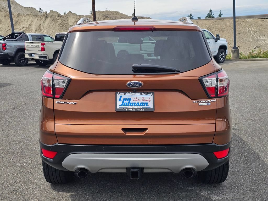 Used 2017 Ford Escape Titanium w/ Canadian Touring Package AWD/4WD image 6