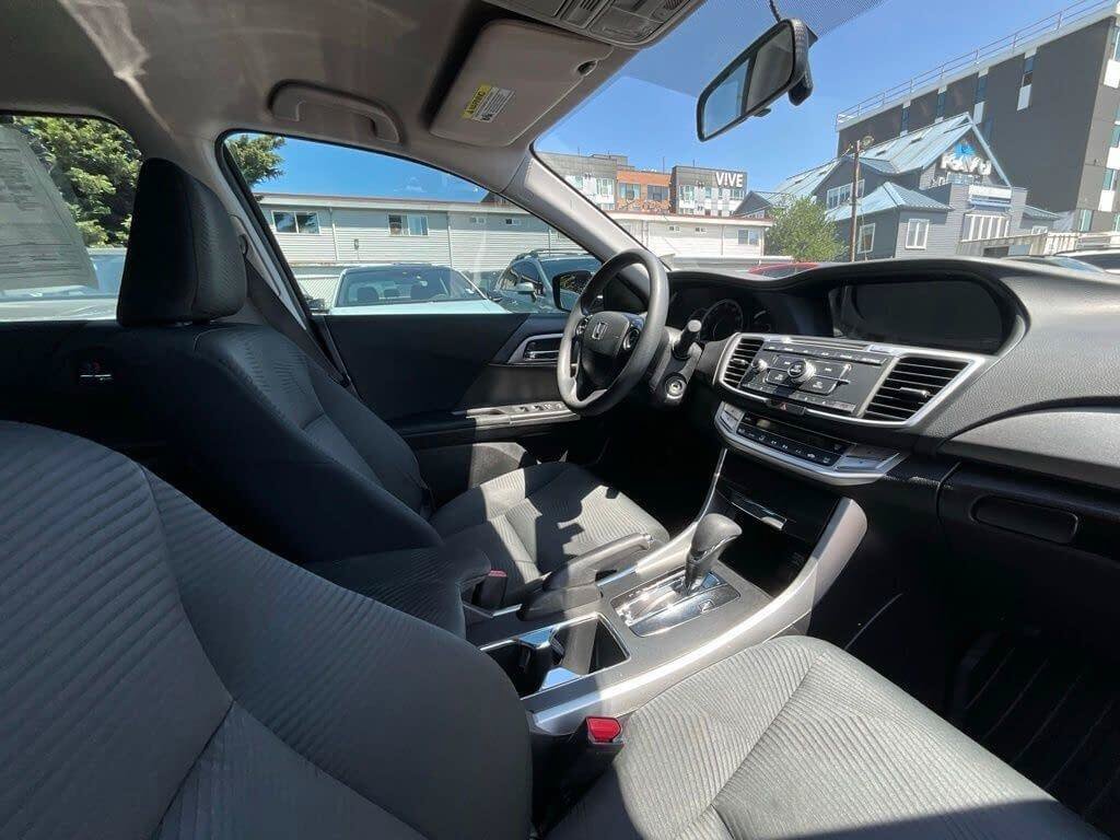 Used 2014 Honda Accord LX image 18