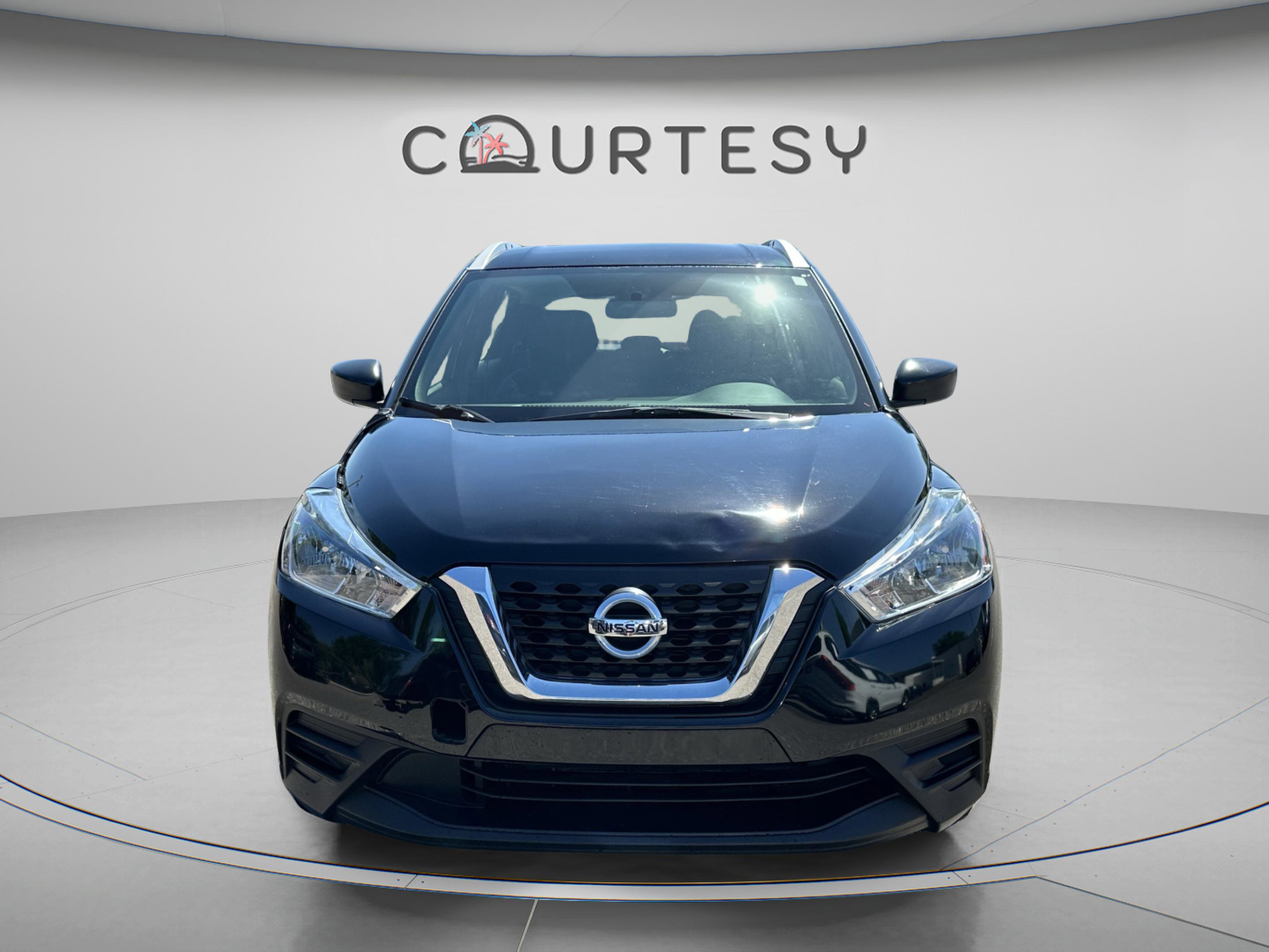 Used 2018 Nissan Kicks S FWD image 15
