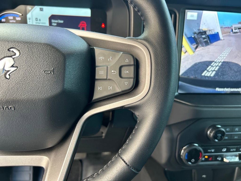 Used 2024 Ford Bronco Badlands image 21