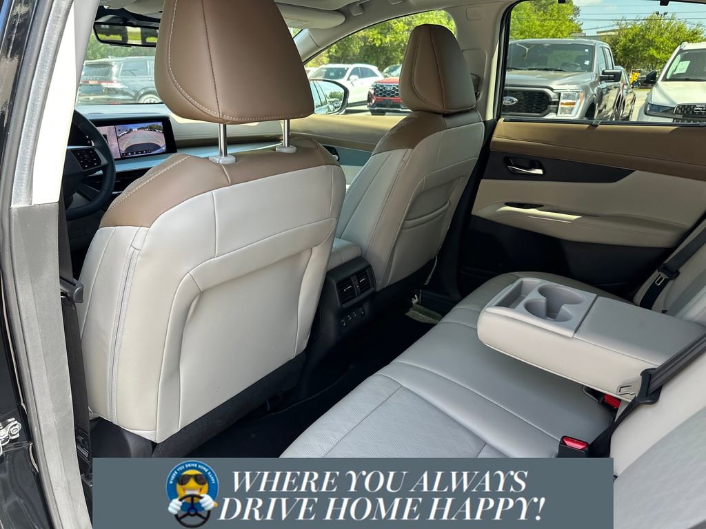 Used 2025 Nissan Murano Platinum w/ Cargo Package image 25