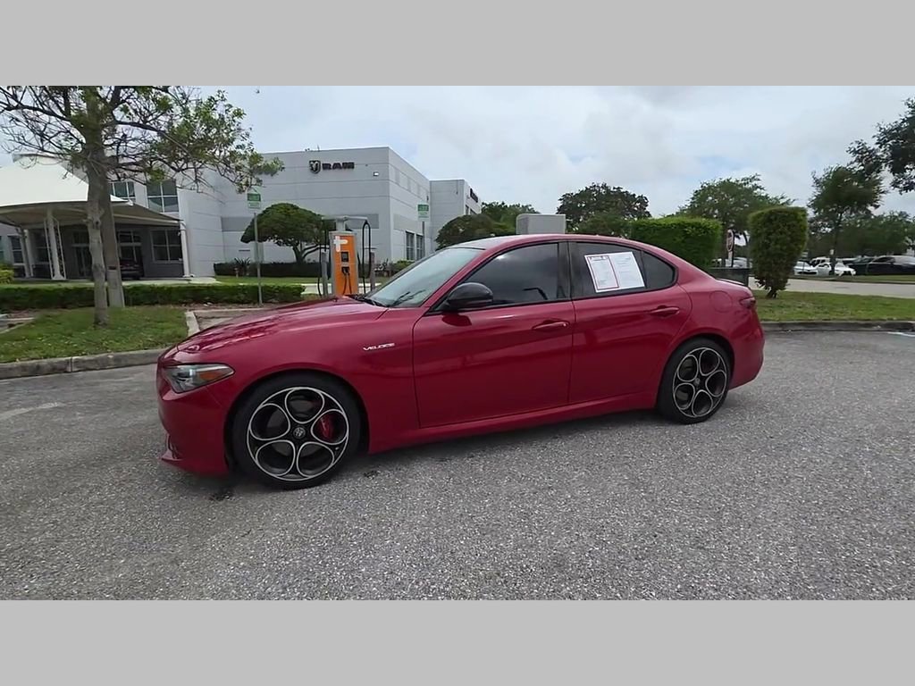 Used 2023 Alfa Romeo Giulia Veloce image 46