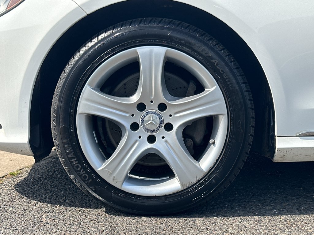 Used 2016 Mercedes-Benz E 350 4MATIC Sedan image 9