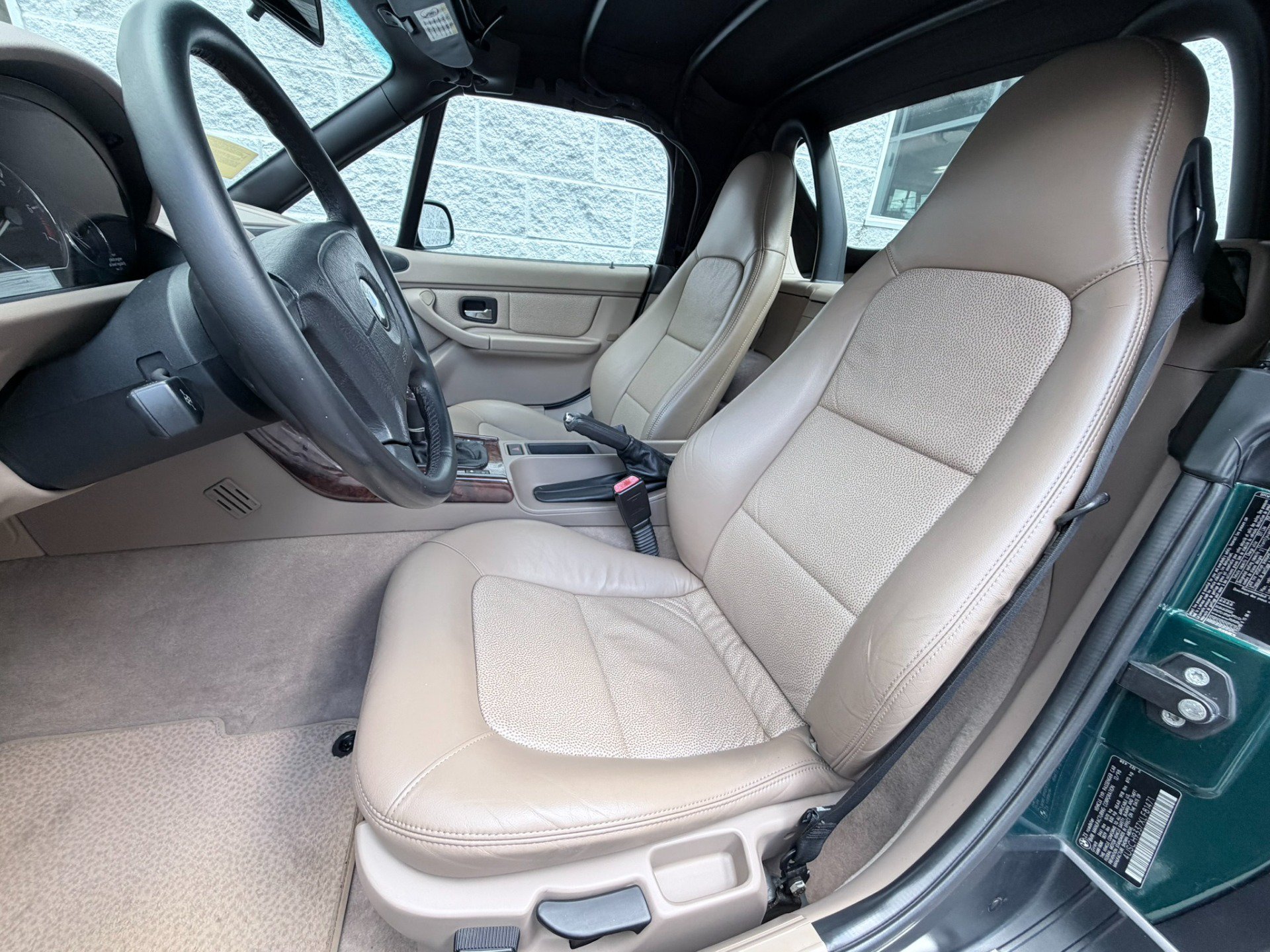 Used 1999 BMW Z3 2.5i RWD image 15