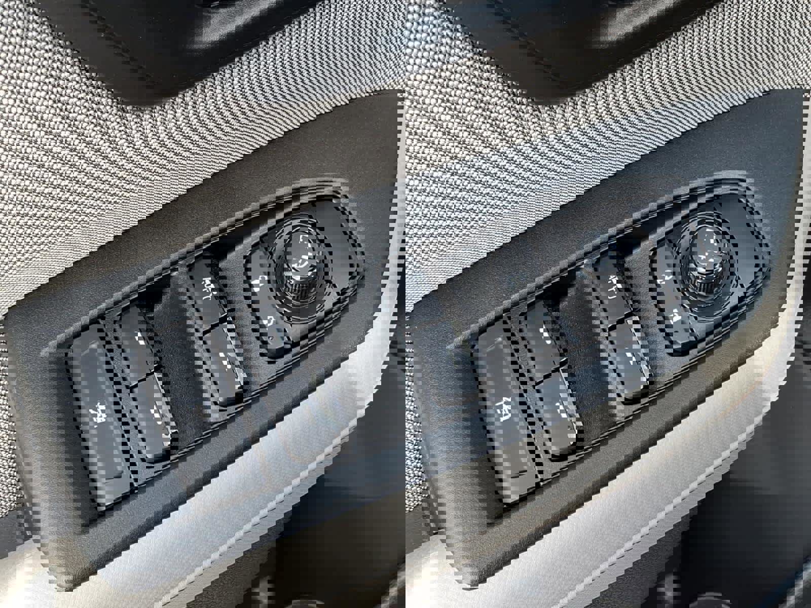 Certified 2025 Subaru Forester w/ Convenience Package #2 image 24