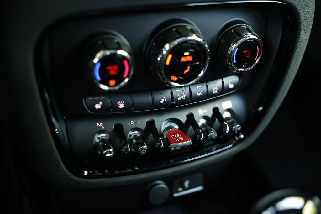 Used 2024 MINI Cooper Clubman S FWD image 38