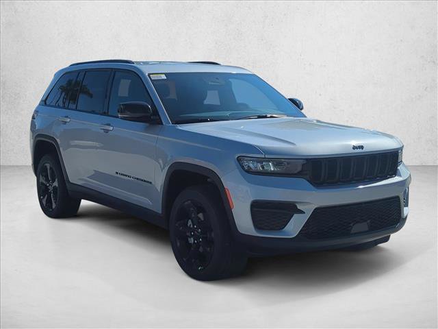 New 2025 Jeep Grand Cherokee Altitude image 6