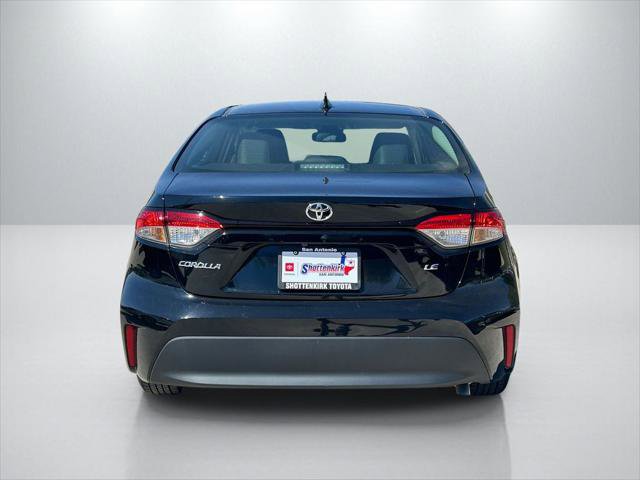 Certified 2025 Toyota Corolla LE FWD image 6