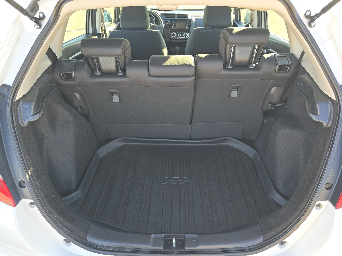 Used 2019 Honda Fit LX image 19