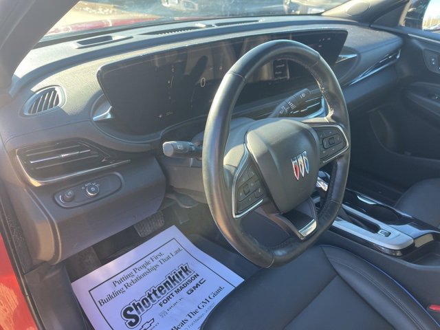 Used 2024 Buick Envista Sport Touring w/ Convenience I Package image 16