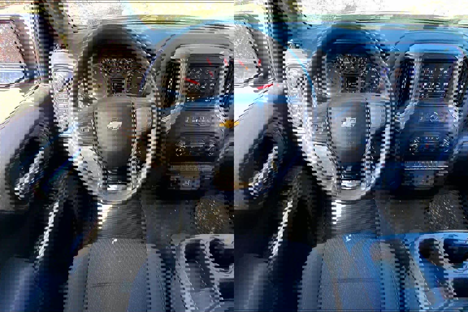 Used 2021 Chevrolet Silverado 1500 Custom image 6