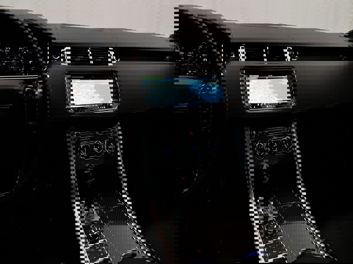 Used 2017 Land Rover Range Rover Sport SVR AWD/4WD image 30