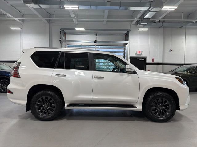 Certified 2023 Lexus GX 460 Premium w/ Premium Package AWD/4WD image 8