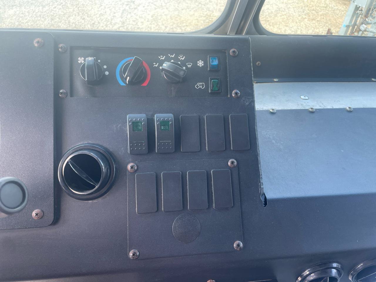 Used 2016 Ford E-350 and Econoline 350 Super Duty w/ A/C Prep Package RWD image 16