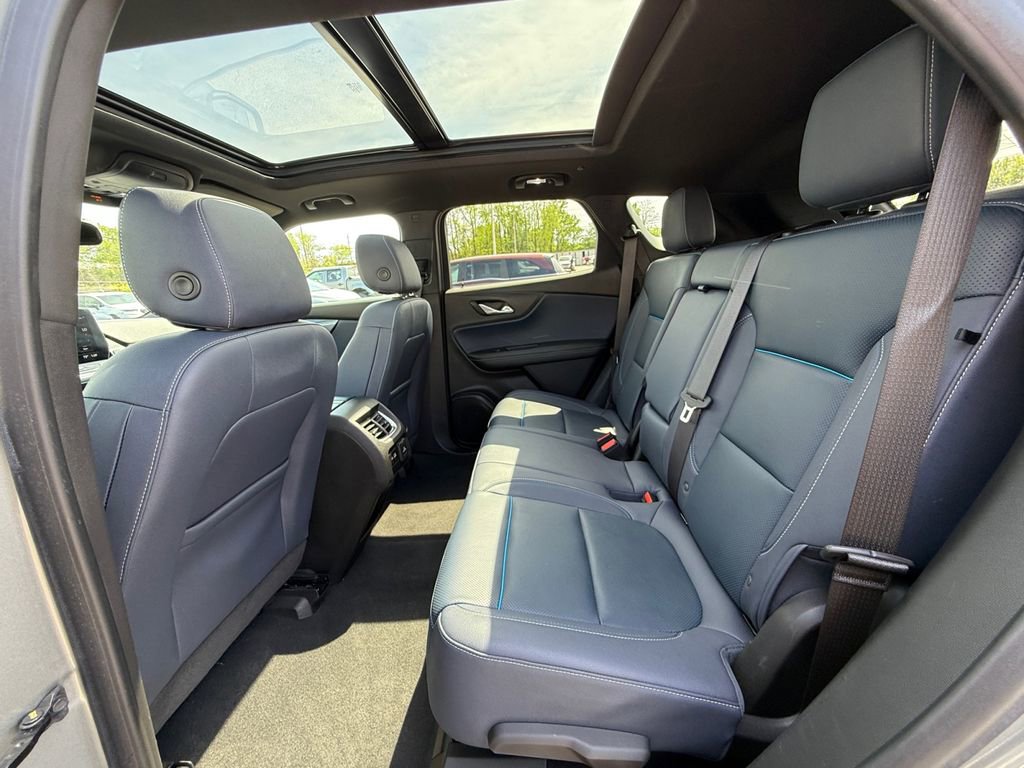 Used 2023 Chevrolet Blazer RS image 25