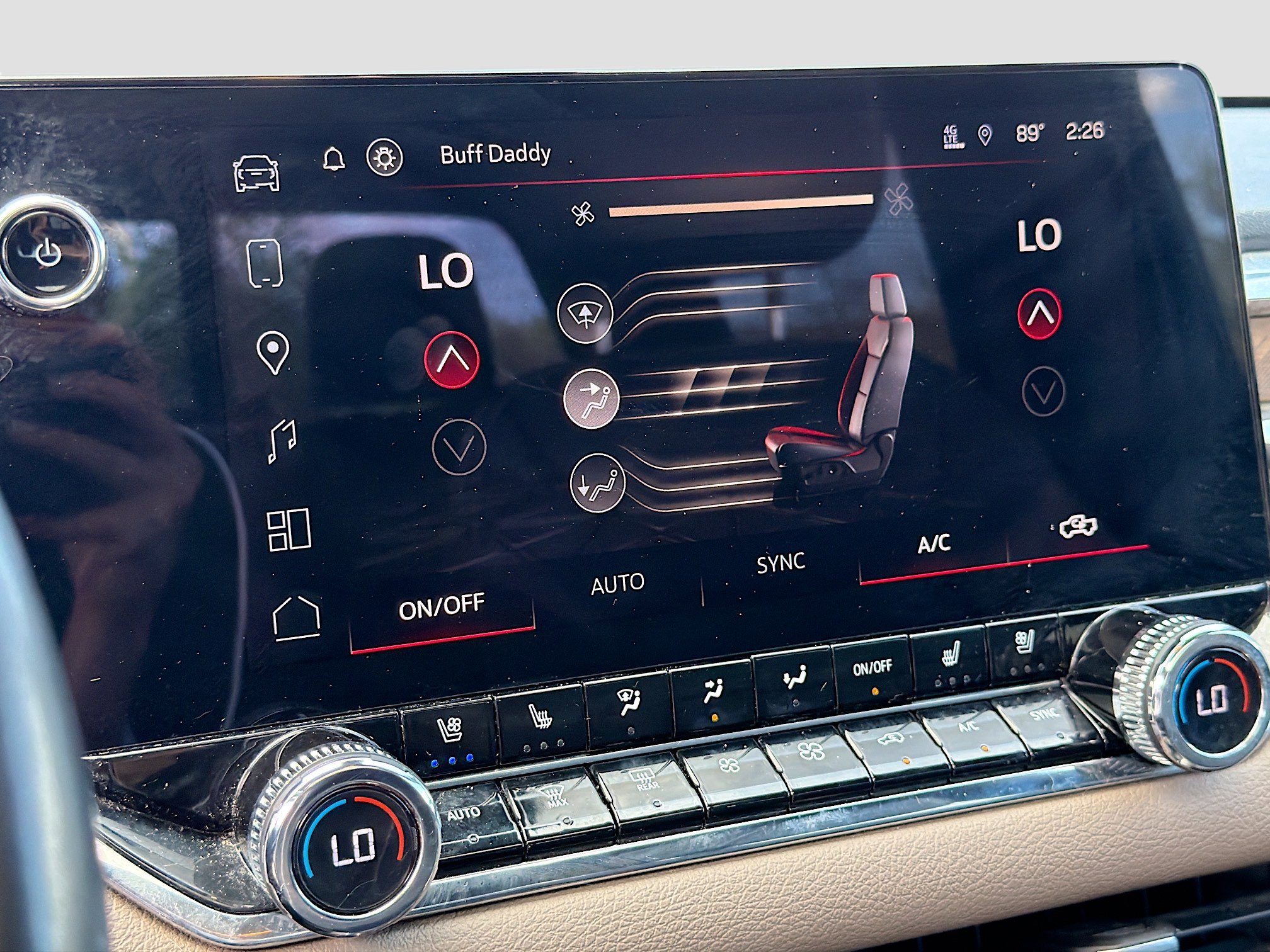 Used 2023 GMC Canyon Denali image 34