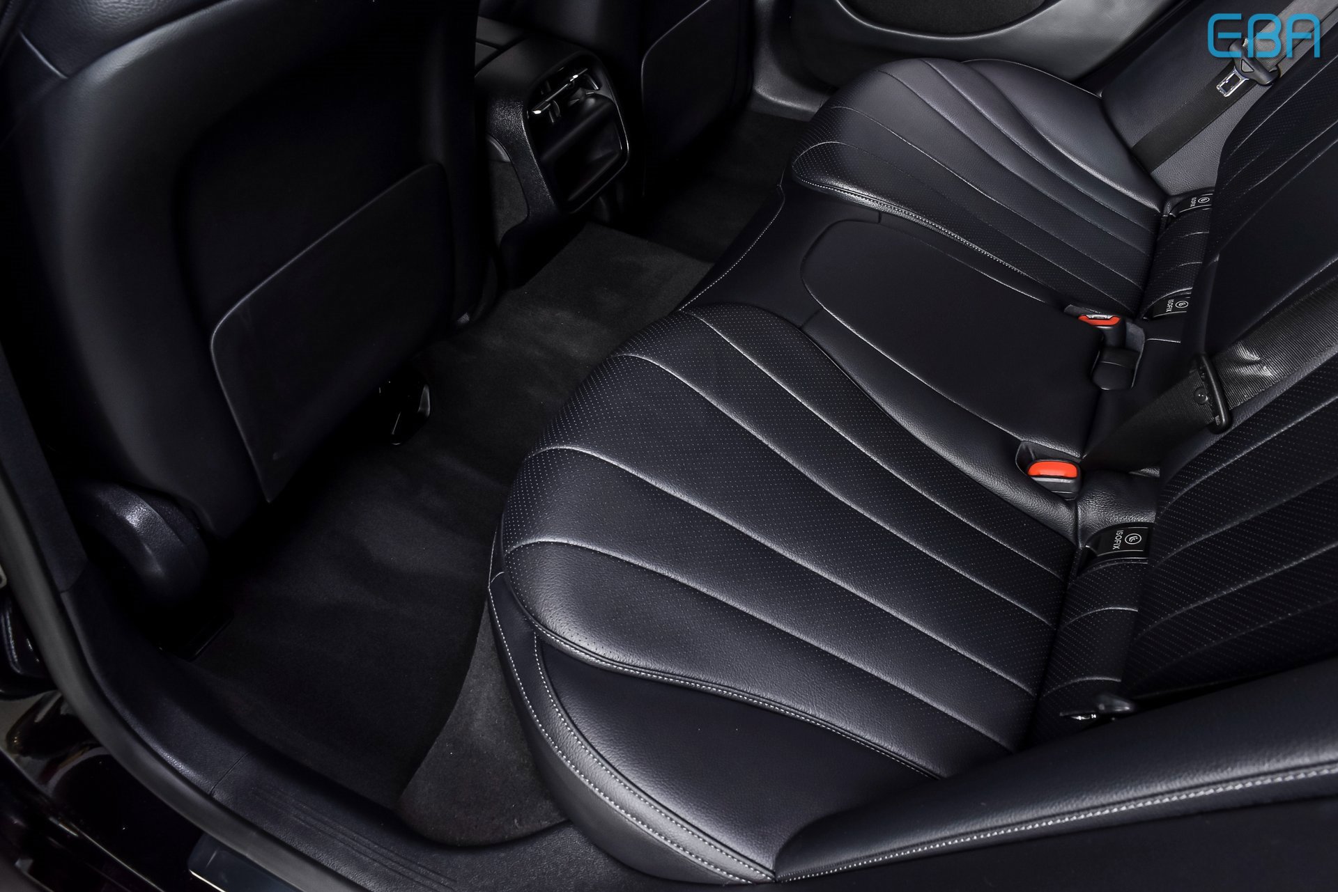 Used 2025 Mercedes-Benz E 350 4MATIC Sedan image 20