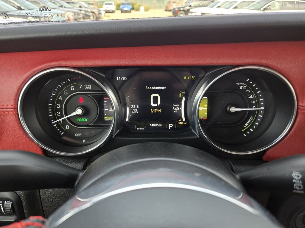 Used 2023 Jeep Wrangler Unlimited Rubicon 4xe image 10